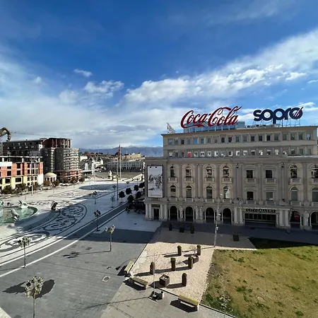 & Heart Main Square Skopje