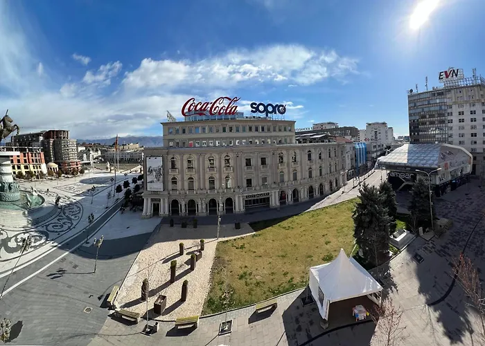 & Heart Main Square * Skopje